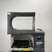 New Brunswick Innova 44 Incubator Shaker image 3